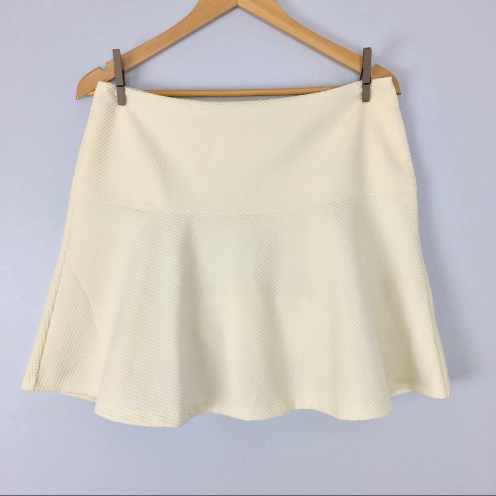 Banana Republic Ivory Texture Drop Waist Skirt NWT